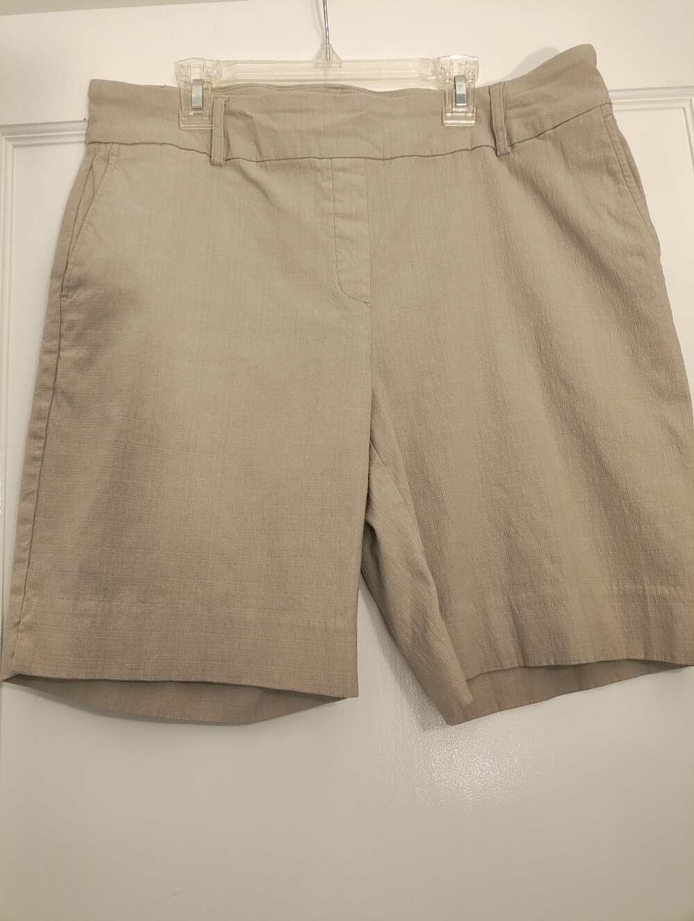 Hilary Radley Large Taupe Bermuda Shorts Stretch Tailored Capsule Wardrobe